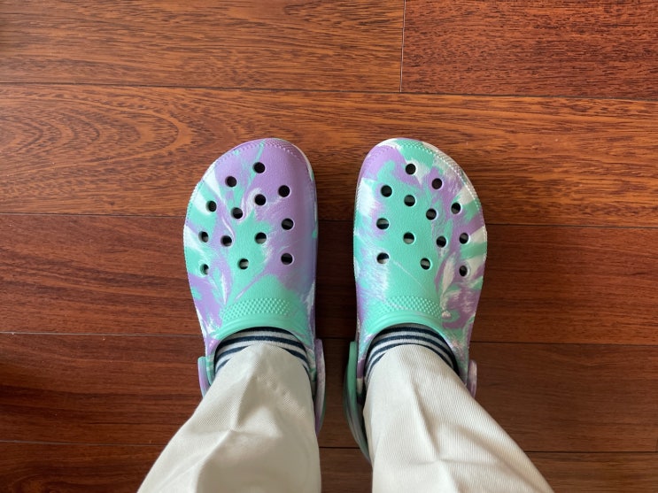  실내화로 크록스(Crocs) 한달 신어본 후기(장, 단점)