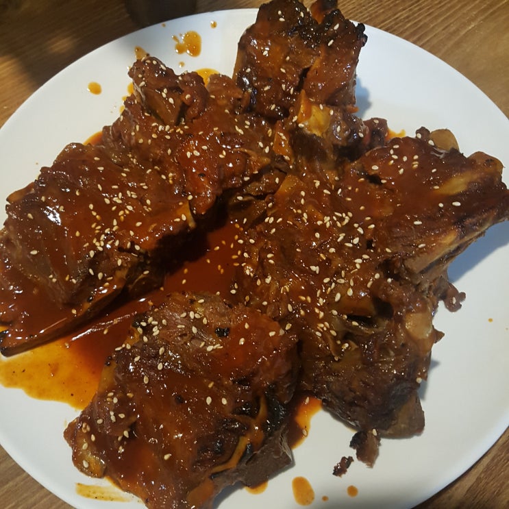  청량리 뼈구이 서울 매운족발 찐 후기
