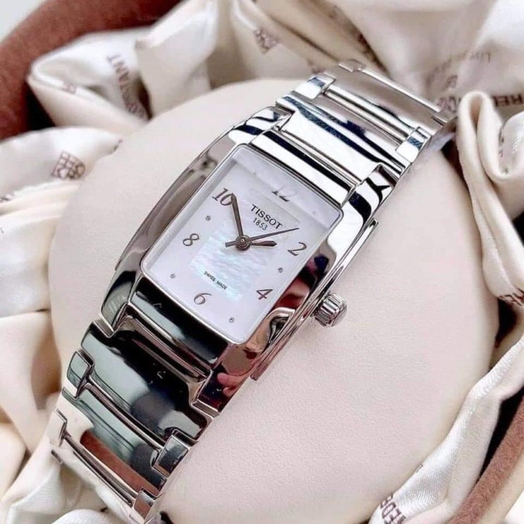 [ashford] 티쏘 여성용 브레이슬릿 시계 $89.99 (미국내 무료배송)