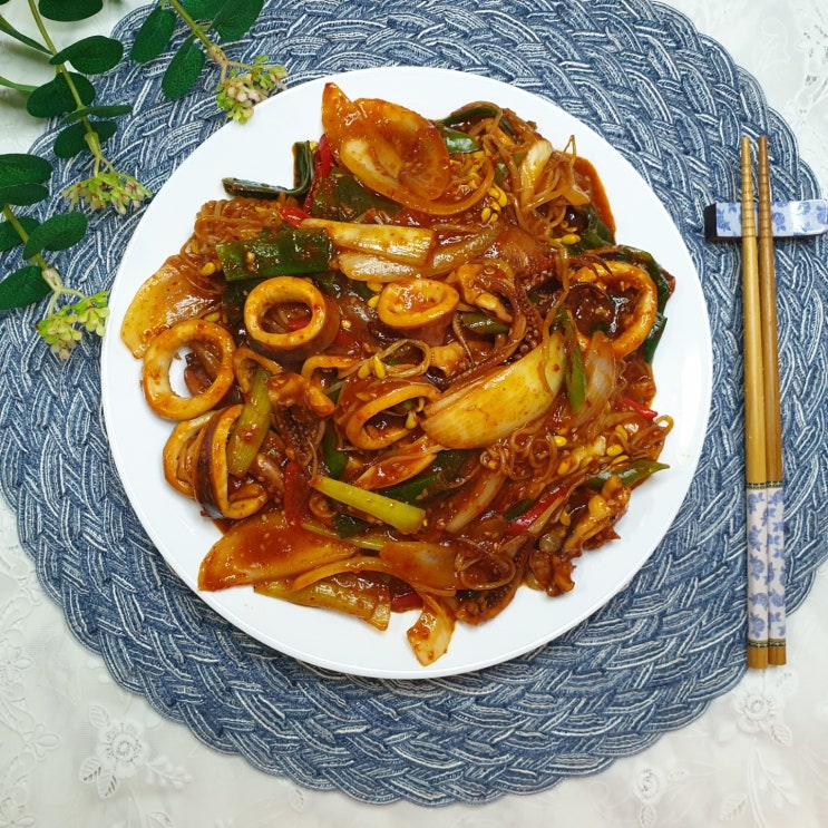  해물 오징어콩나물찜 느낌 있고 간단하게 만드는 법