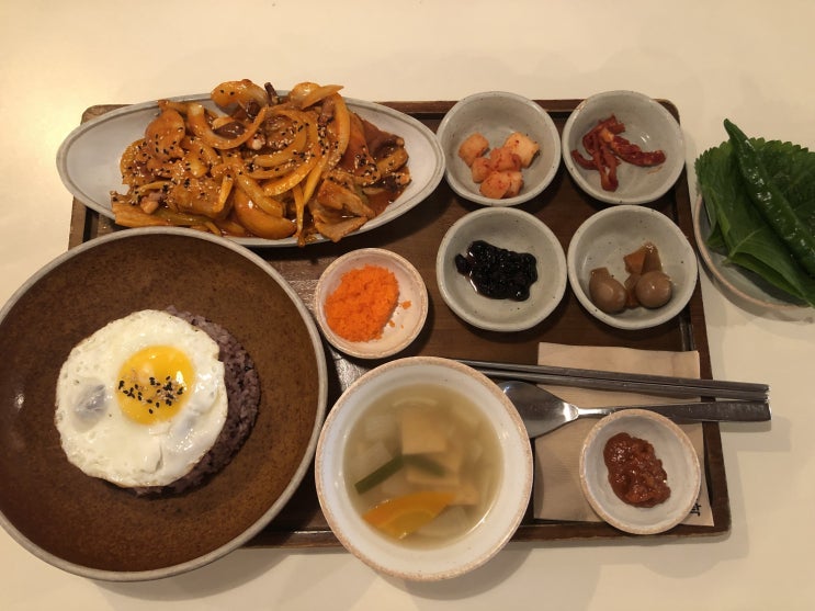  상수역 밥집 ) 정갈한 한식/ 정식 한상은 무월식탁에서 :)