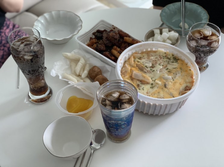  210712 김치피자탕수육, 지코바 숯불치킨 시켜 먹고 ESFJ, INFP, INTP 언니들이랑 홈파티