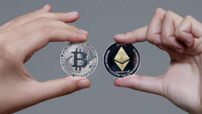  글래스노드 "채굴자, BTC 매도 대신 축적"