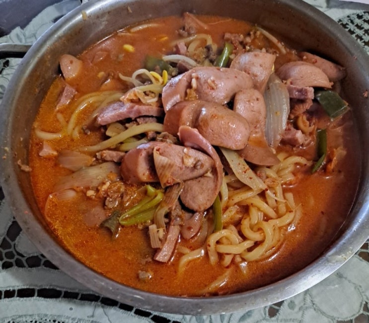 송탄 부대찌개 50년 전통의 원조 최네집을 밀키트 택배로 즐기자