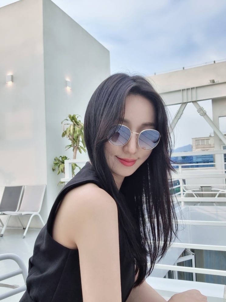카린 여자 선글라스 추천 로맨틱선글라스 캐서린위 C1 카린 여자 선글라스 추천 로맨틱선글라스 캐서린위 C1