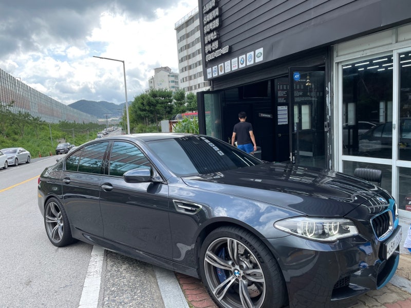 창원 의창구 / 썬팅 / BMW / M5