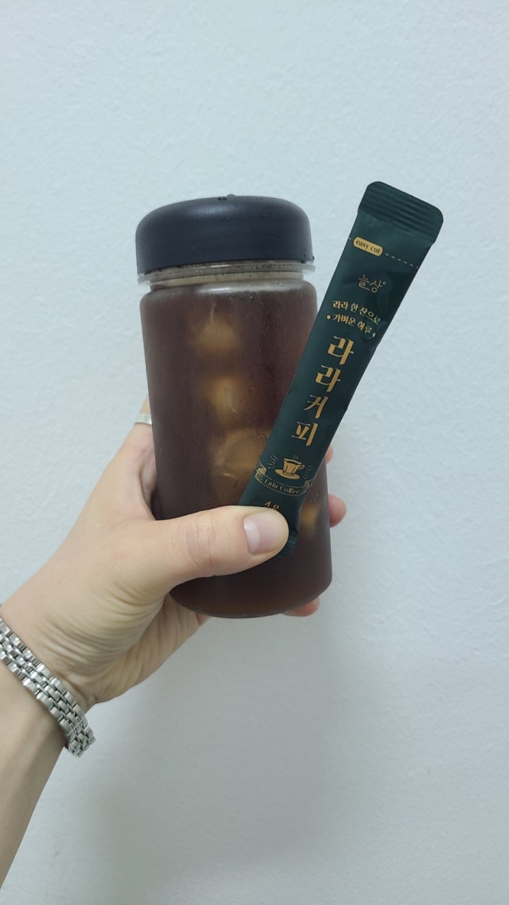  체지방분해 헤이즐넛커피 늘상 라라커피 찬물에도 잘 녹아요