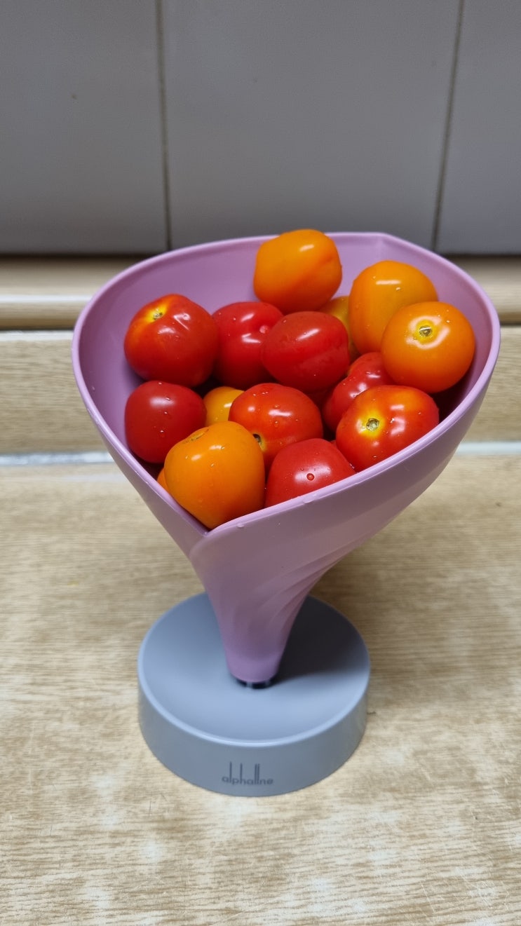 물빠짐 야채접시 깔때기겸용으로 간편하게 물빠짐 야채접시 깔때기겸용으로 간편하게