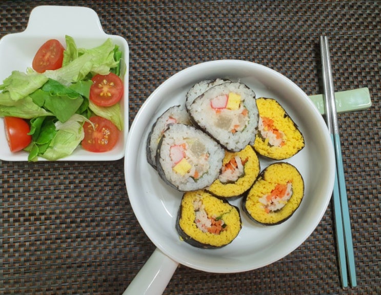  다이어트도시락  메뉴인 키토제닉김밥(계란김밥)&방탄김밥(곤약쌀김밥)