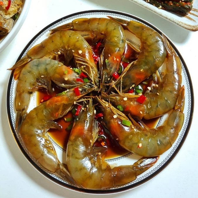 잘나가는 여수 맛집 수제 간장 새우장 프리미엄 왕새우 1kg 2kg 대하장 순살새우장 깐새우장 아님, 여수맛집 간장게장 2kg (8-9마리) 추천합니다 잘나가는 여수 맛집 수제 간장 새우장 프리미엄 왕새우 1kg 2kg 대하장 순살새우장 깐새우장 아님, 여수맛집 간장게장 2kg (8-9마리) 추천합니다