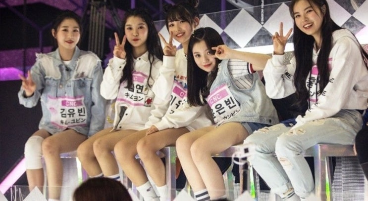 친하게 지내는 프듀48 최연소 연습생들 친하게 지내는 프듀48 최연소 연습생들