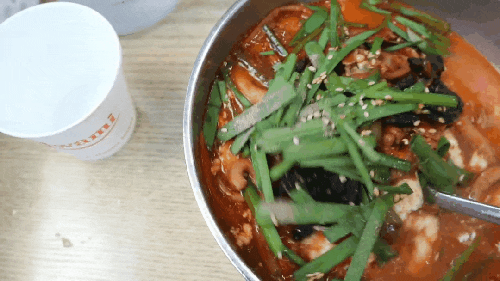  강릉 동화가든 :: 짬뽕순두부의 매콤칼칼한 맛과 모두부의 고소함에 치이다