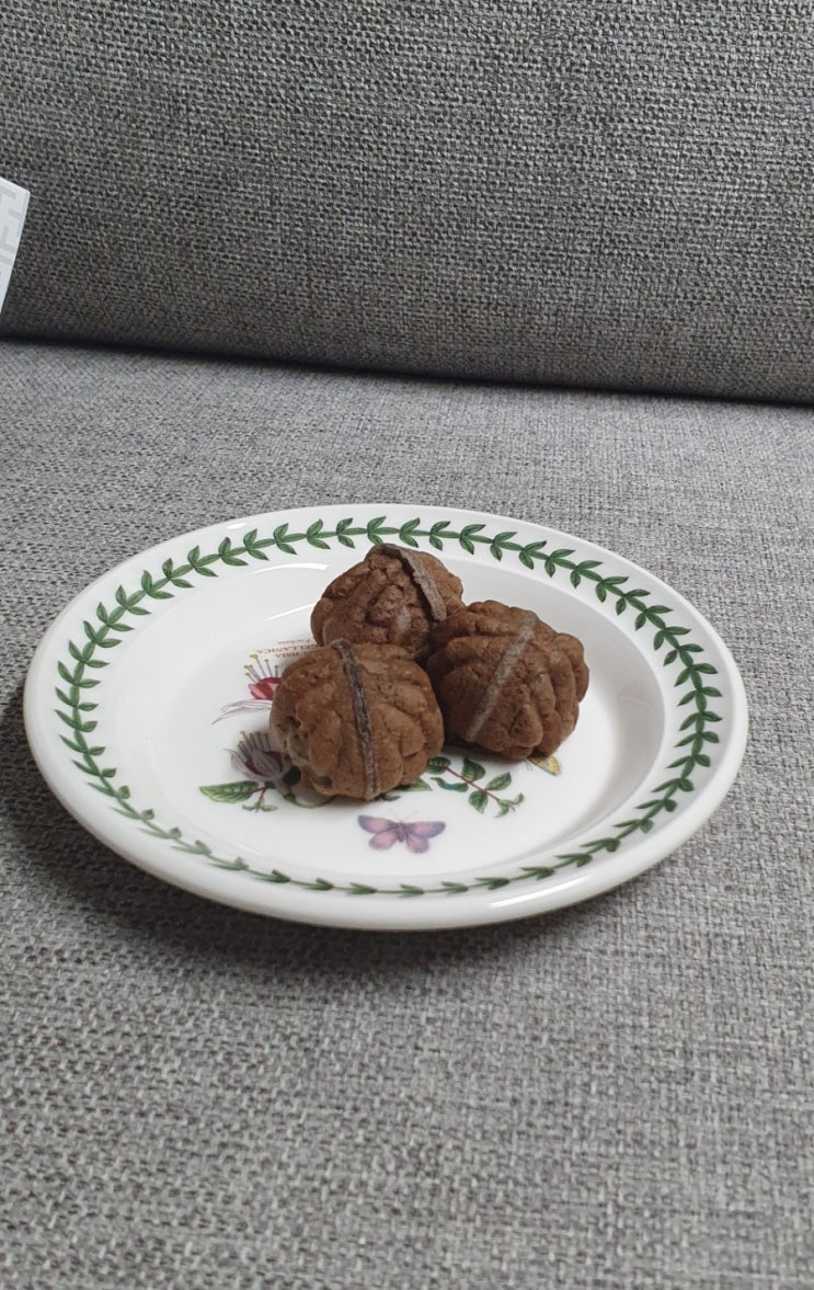  언제 먹어도 맛있는 천안명물 천안명가흑미호두과자