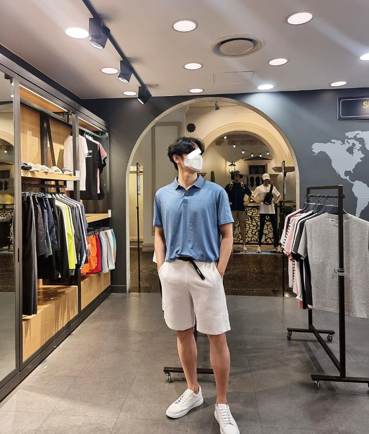 디스커버리 남성 반바지 면 소재 화이트반바지 34사이즈 디스커버리 남성 반바지 면 소재 화이트반바지 34사이즈