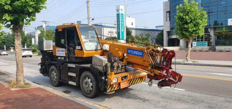  전북 완주군 크레인, 지게차사무실입니다