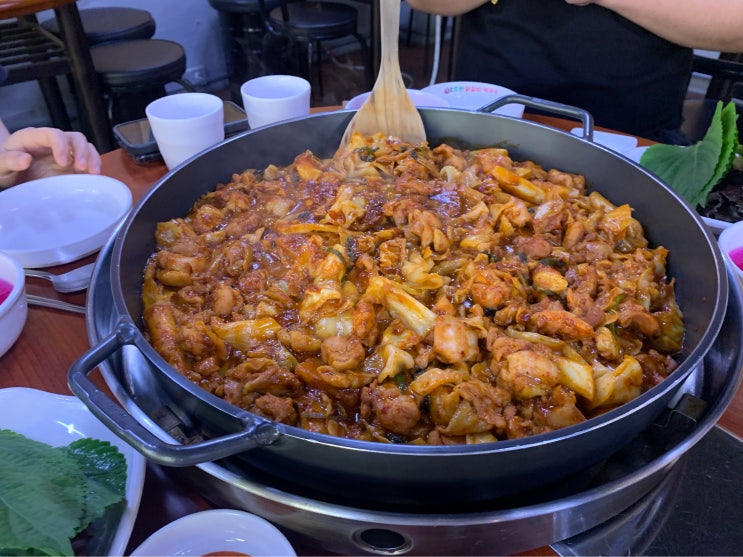  서울 강동구 길동 (강동역/길동역) : 중화 호반닭갈비 막국수 길동점 : 길동맛집