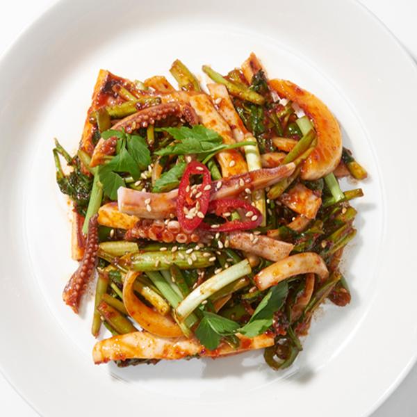 많이 찾는 삼삼 미나리오징어초무침1팩(244g내외1인분), 단품 추천해요 많이 찾는 삼삼 미나리오징어초무침1팩(244g내외1인분), 단품 추천해요