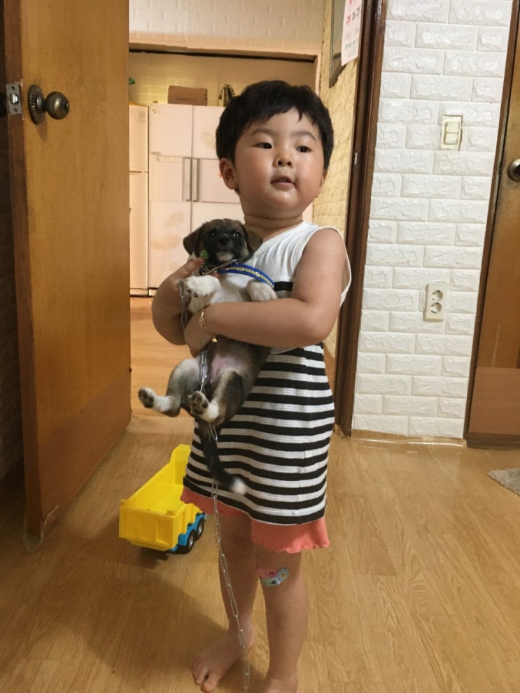  생각보다 까칠한 그녀, 그렇지만 사랑스러운 그녀