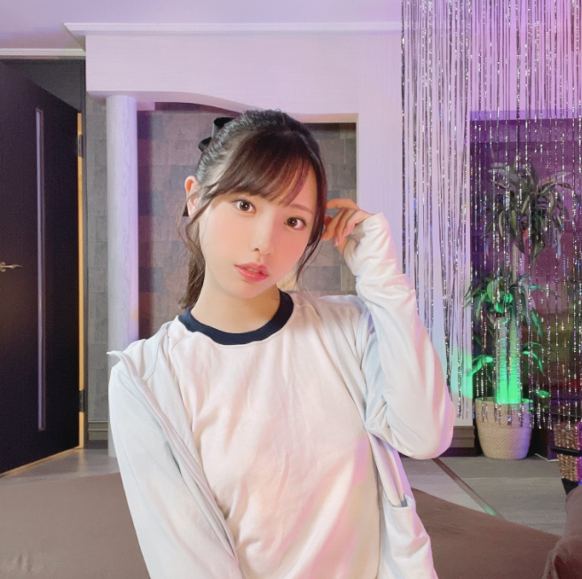  시라토 하나 / 白桃はな / Hana Shirato