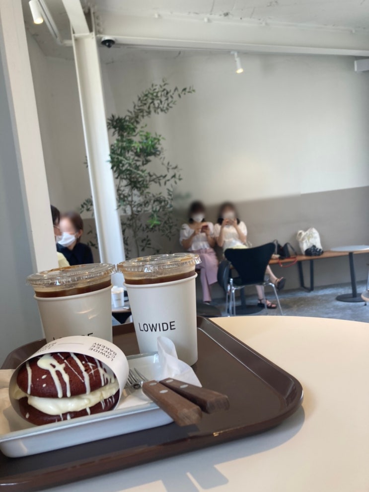  LOWIDE 로와이드 | 성수동 카페거리 맛집 