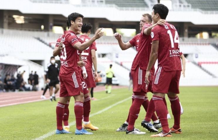 K리그2 프로축구 17일 전남드래곤즈 vs 충남아산 부산아이파크 vs 안산그리너스