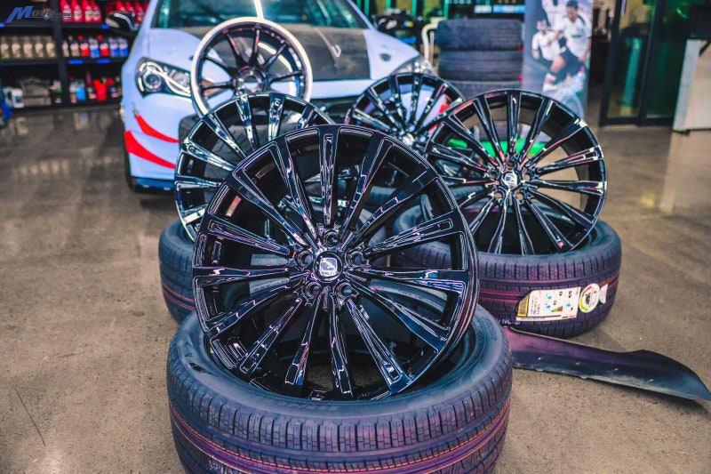 부산 기장군 / 호크휠 쉐이톤 22인치 휠튜닝 / 랜드로버 / 디스커버리