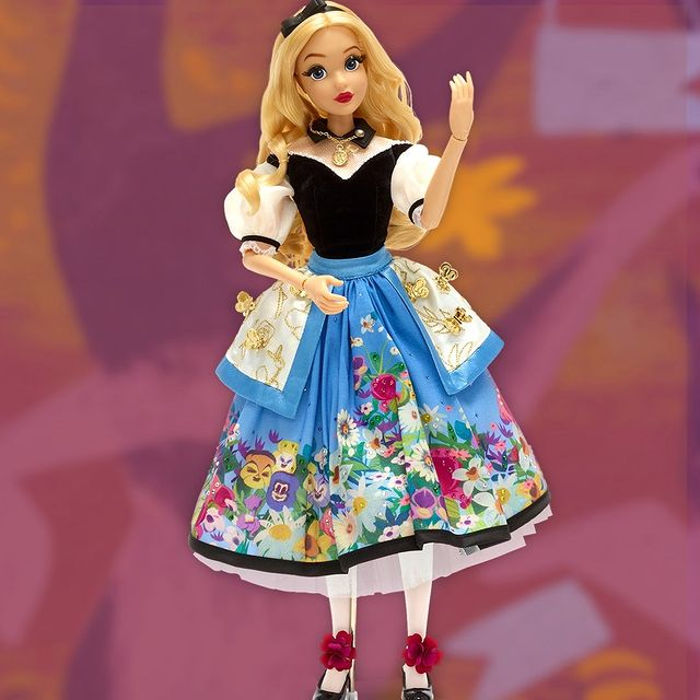 [SnapNews] 디즈니, 이상한 나라의 앨리스 70주년 기념 한정판 인형 발매