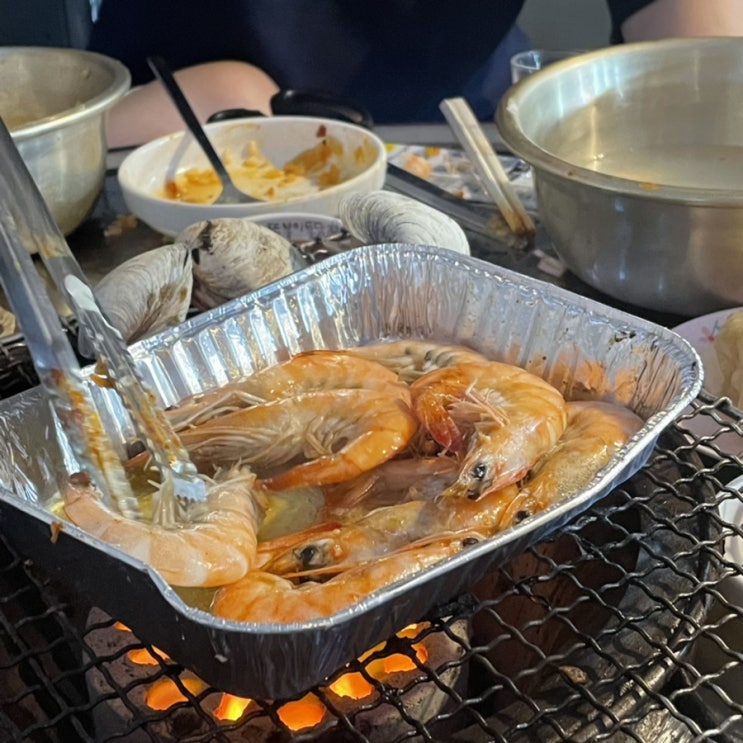  부산 태종대 끝집 조개구이 맛집!                   " 코난조개구이 "