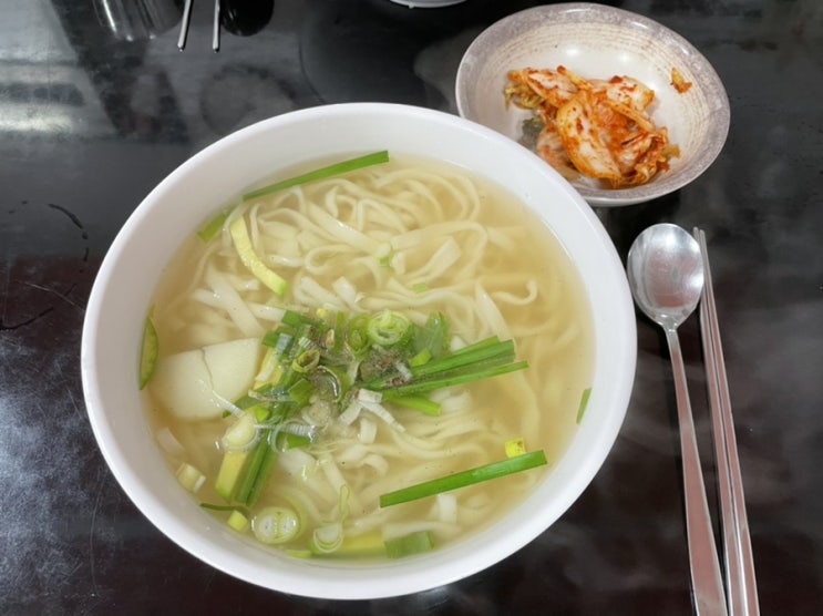  원주미로시장맛집 _ 어머니손칼국수