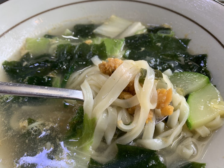  제주도 쇠소깍 근처 건강한 국수 맛집 - 국수의 전설