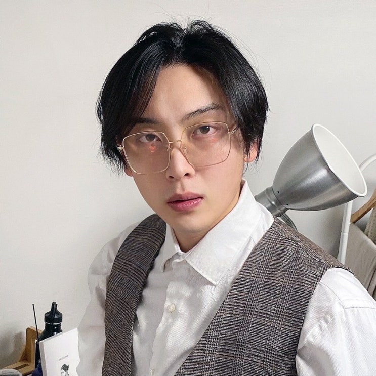 가성비 뛰어난 바나나마켓 빅사이즈 남성 스퀘어 메탈 안경테 좋아요 가성비 뛰어난 바나나마켓 빅사이즈 남성 스퀘어 메탈 안경테 좋아요