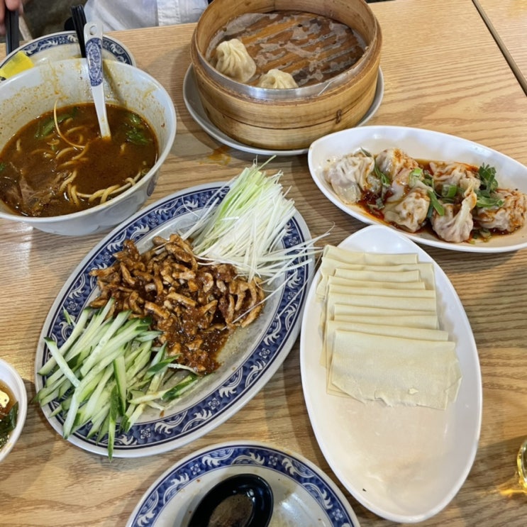 연남데이트 : 빙수맛집 연남살롱, 딤서맛집 연교