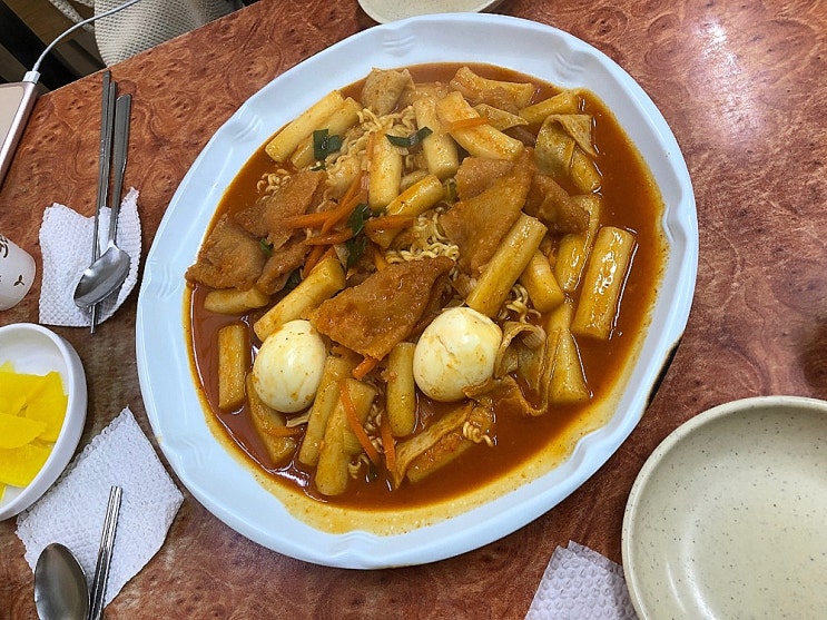 생활의 달인 중계동 라볶이 달인 영스낵 울산 냉우동 정입면 로열젤리 경주치킨 807회 생활의 달인 중계동 라볶이 달인 영스낵 울산 냉우동 정입면 로열젤리 경주치킨 807회