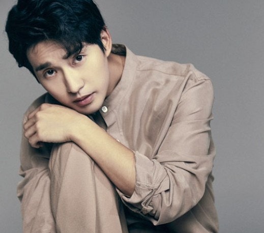 배우 '류덕환' 프로필, 본명 생년월일 나이 출생지 국적 본관 키 몸무게 학력 가족 배우자 병....