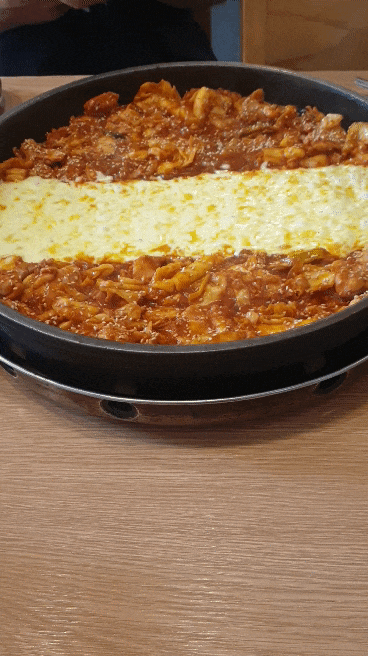  주말 일상 장인 치즈 닭갈비와 망고빙수