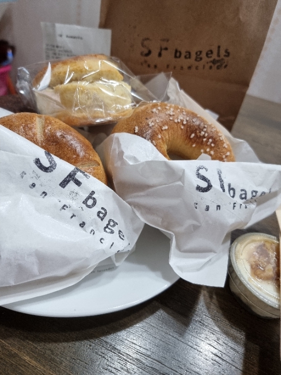 빵지순례!연남동 sf베이글 vs 광교 모어브래드(ft.핵존맛 잠봉뵈르) 빵지순례!연남동 sf베이글 vs 광교 모어브래드(ft.핵존맛 잠봉뵈르)