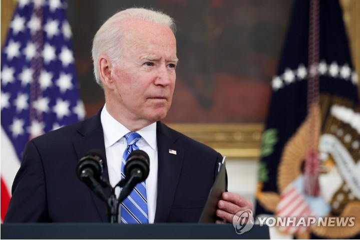 취임 6개월 바이든 "美 경제속도 늦출 수 없다…인플레 일시적"(종합) 취임 6개월 바이든 "美 경제속도 늦출 수 없다…인플레 일시적"(종합)