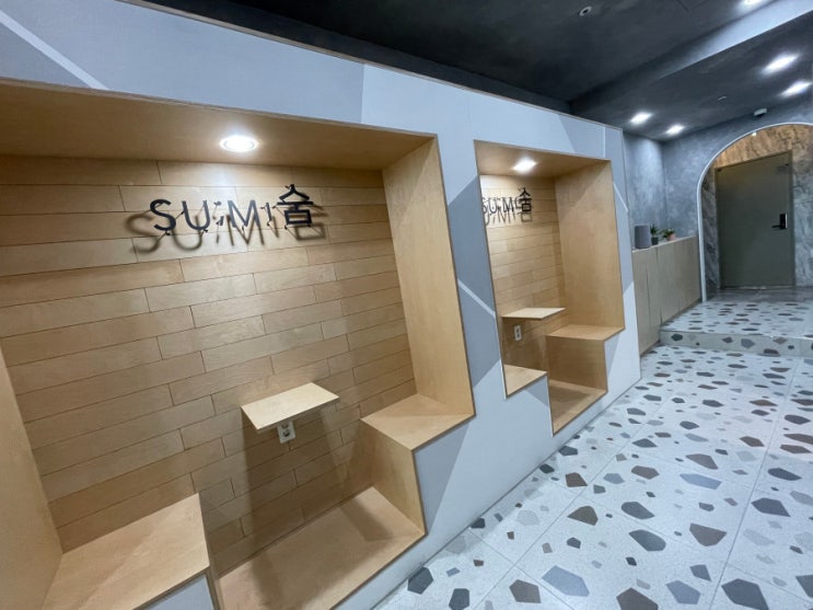  음악연습실 최초 거주와 작업을 동시에 숨 음악연습실에서