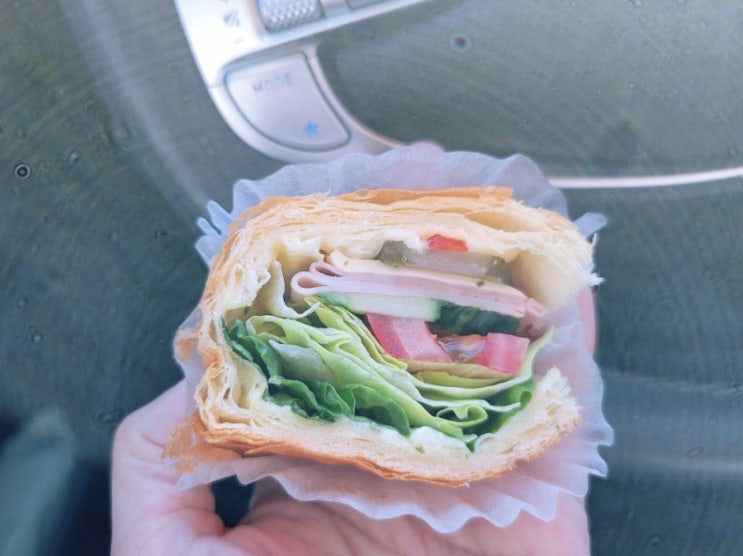 김해삼정동 파리바게트 맛있는 샌드위치빵