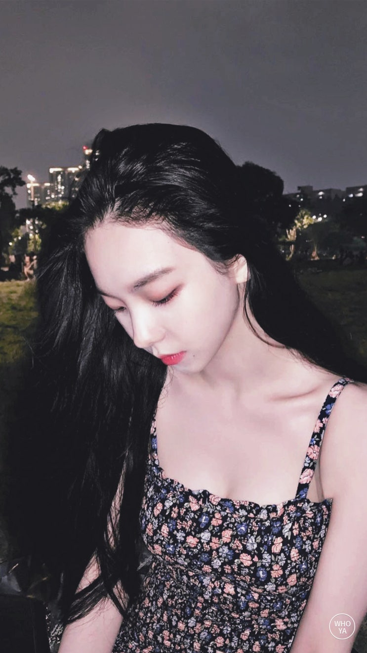 에스파 카리나 고화질 배경화면 / 카리나 사복 일상
