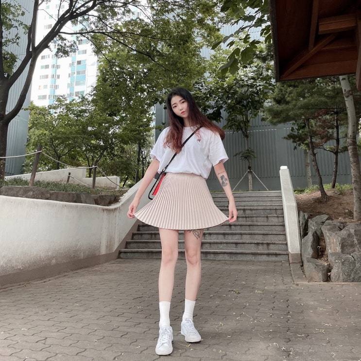 스타일뽀뽀에서 당첨된 밴딩스커트 착용했어요 스타일뽀뽀에서 당첨된 밴딩스커트 착용했어요