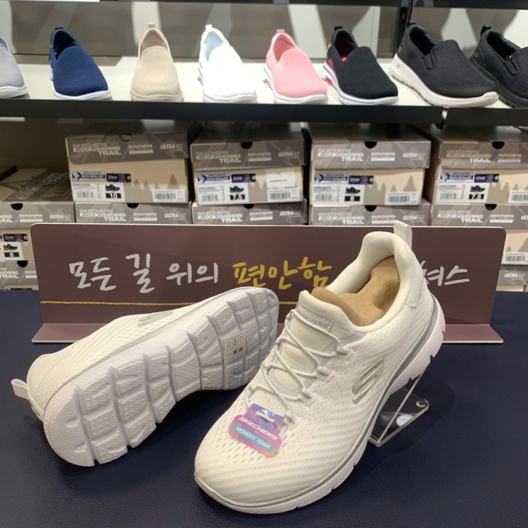  갓성비 좋은 스케쳐스 여성 써밋!!! 21년도신상 리오더 상품 20년에 대박난상품가성비 러닝화 SL 0W P2 1 X051_평촌점 ···