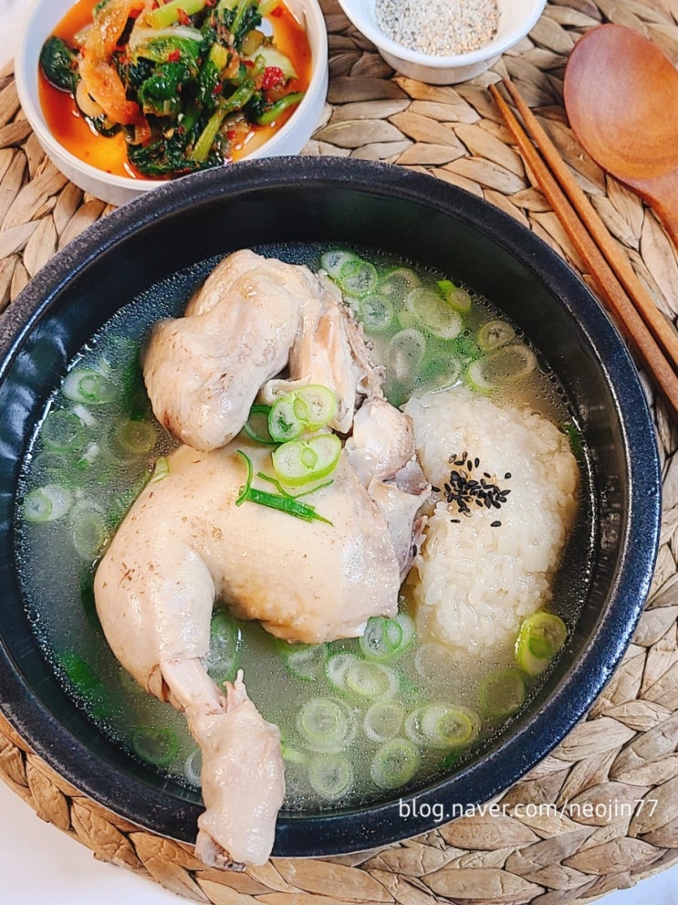 복날 삼계탕 끓이는법 무조건 쉽게~ 맛은 전문점처럼 여름보양식 복날 삼계탕 끓이는법 무조건 쉽게~ 맛은 전문점처럼 여름보양식
