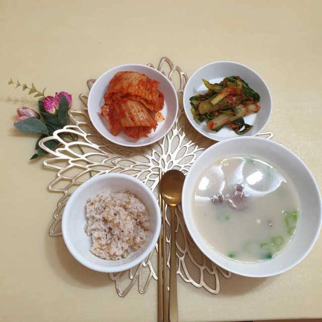  사골곰탕 옥순할매곰집 고기곰탕 사골진국 택배좋아