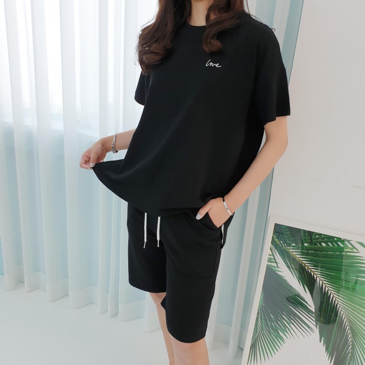 요즘 인기있는 윤코코 여름 여성 자수 면 반팔 반바지 트레이닝 세트 추천합니다 요즘 인기있는 윤코코 여름 여성 자수 면 반팔 반바지 트레이닝 세트 추천합니다