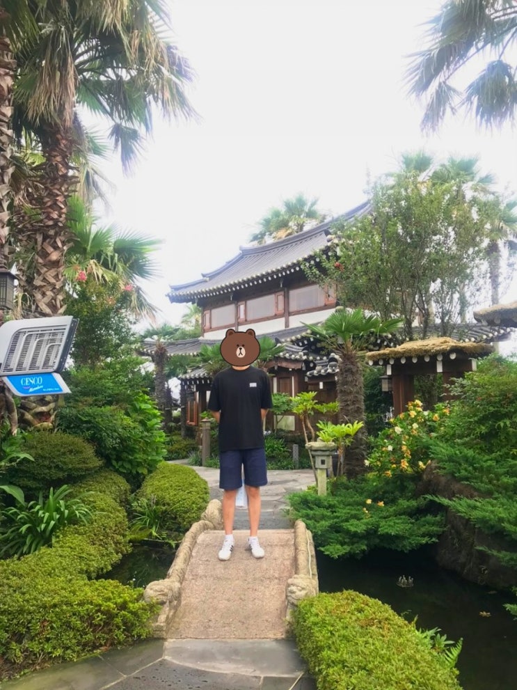  제주도여행 서귀포 한옥 감성숙소 [한라궁호텔] + [올레시장먹거리]