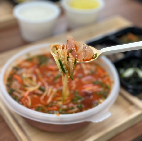 연안식당 행당점의 '연안활어물회' 연안식당 행당점의 '연안활어물회'