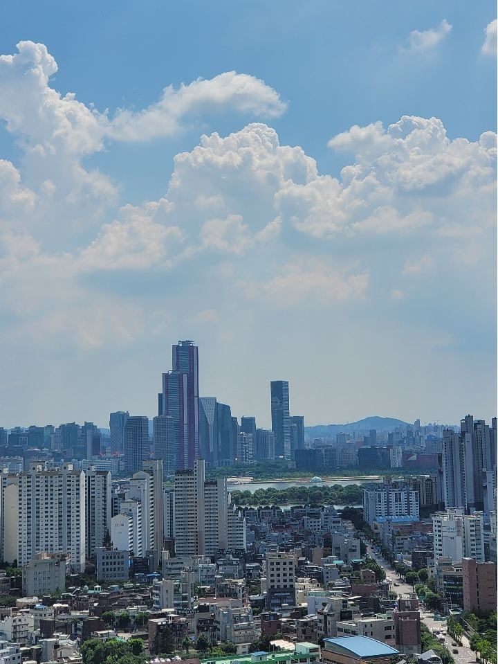  20대에 은퇴를 선언하며