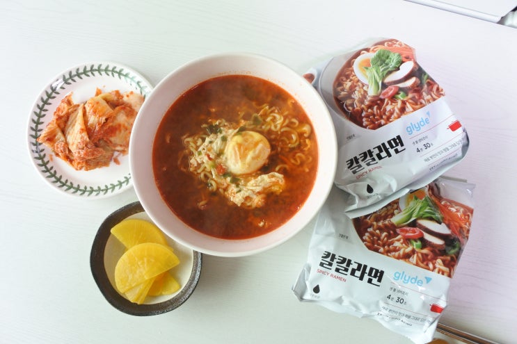 육수의 내공 칼칼라면 속풀리는 시원한 해장라면