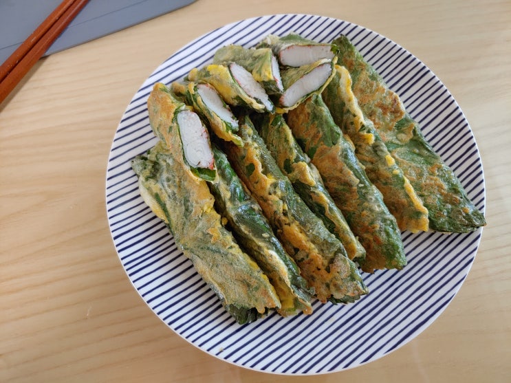  초초간단요리만개의레시피 깻잎맛살전 만들기
